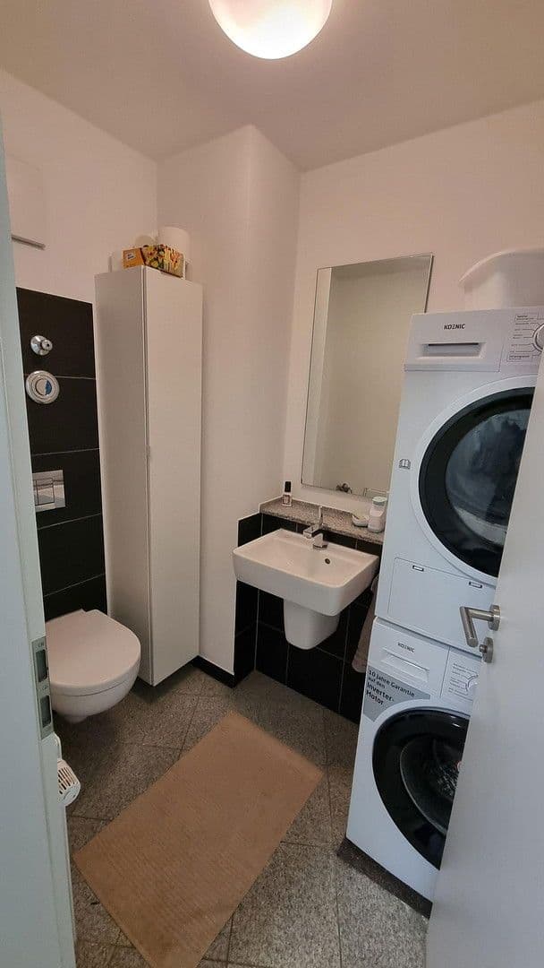 Prenájom bytu 3-izbový 102 m², Spitalstr 4, Ingolstadt, Bavorsko Prenájom bytu 3-izbový 102 m², Spitalstr 4, Ingolstadt, Bavorsko