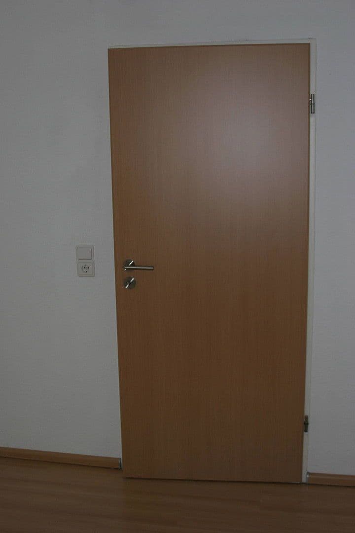 Prenájom bytu 2-izbový 65 m², Hürth, Severné Porýnie - Westfálsko Prenájom bytu 2-izbový 65 m², Hürth, Severné Porýnie - Westfálsko