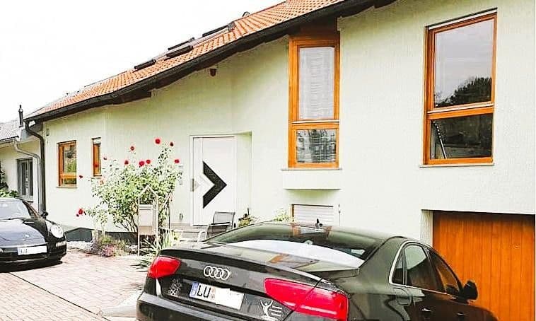 Predaj domu 235 m², pozemek 427 m², Ludwigshafen, Porýnie-Falcko Predaj domu 235 m², pozemek 427 m², Ludwigshafen, Porýnie-Falcko