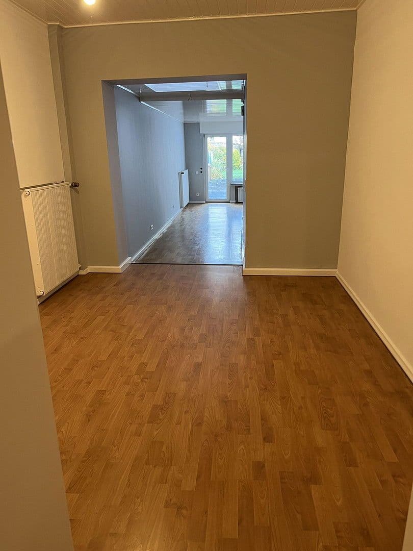 Prenájom domu 171 m², pozemek 371 m², Hasenweide 105, Frechen, Severné Porýnie - Westfálsko Prenájom domu 171 m², pozemek 371 m², Hasenweide 105, Frechen, Severné Porýnie - Westfálsko
