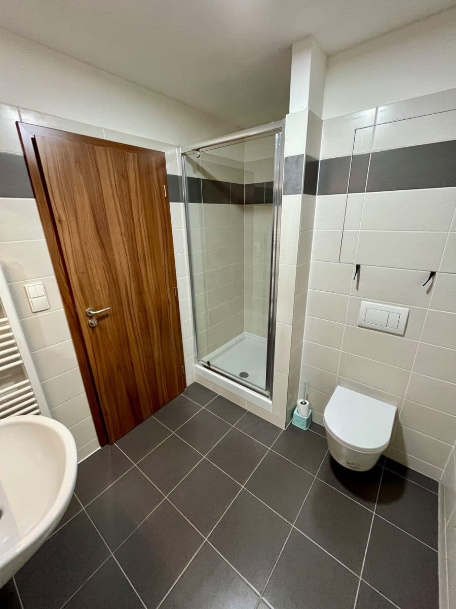 Prenájom bytu 1-izbový 35 m², Stehlíkova, Plzeň, Plzeňský kraj Prenájom bytu 1-izbový 35 m², Stehlíkova, Plzeň, Plzeňský kraj