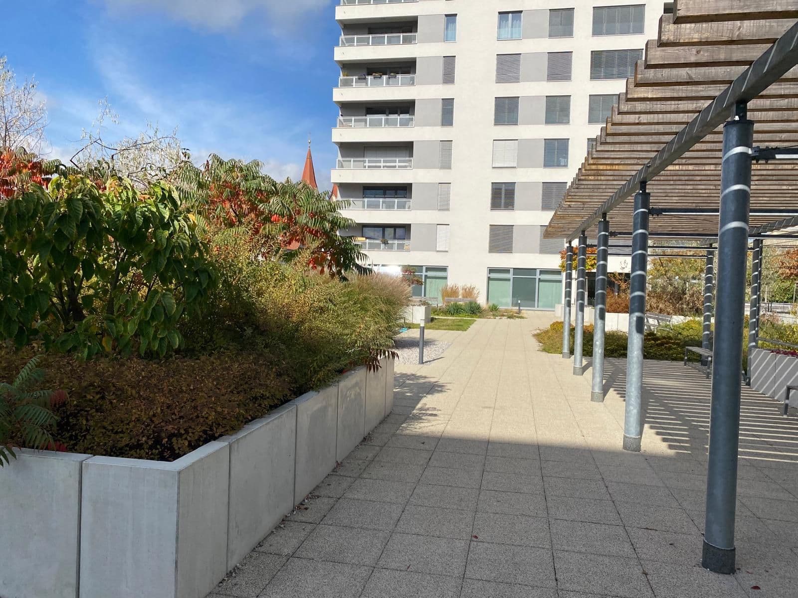 Prenájom bytu 1-izbový 35 m², Stehlíkova, Plzeň, Plzeňský kraj Prenájom bytu 1-izbový 35 m², Stehlíkova, Plzeň, Plzeňský kraj