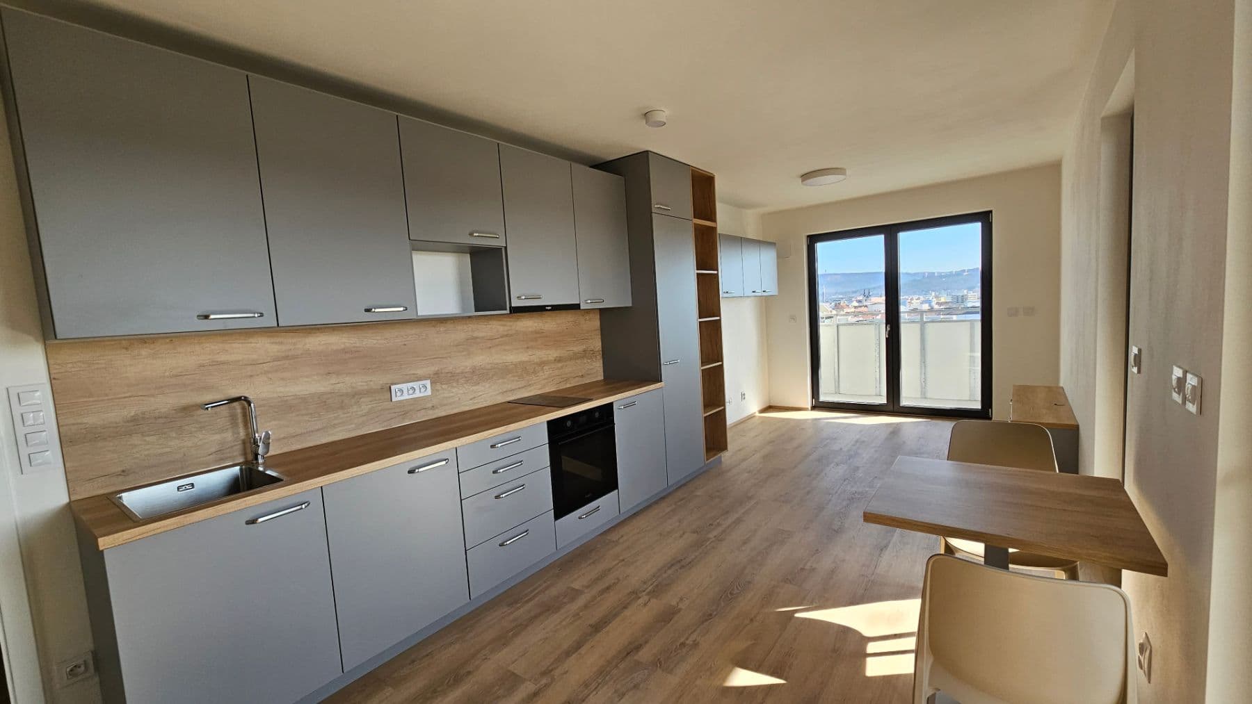 Prenájom bytu 1-izbový 33 m², Bratislavská, Brno, Jihomoravský kraj Prenájom bytu 1-izbový 33 m², Bratislavská, Brno, Jihomoravský kraj