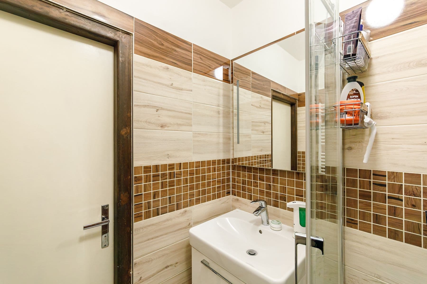 Predaj bytu 2-izbový 70 m², Sámova, Praha, Praha Predaj bytu 2-izbový 70 m², Sámova, Praha, Praha