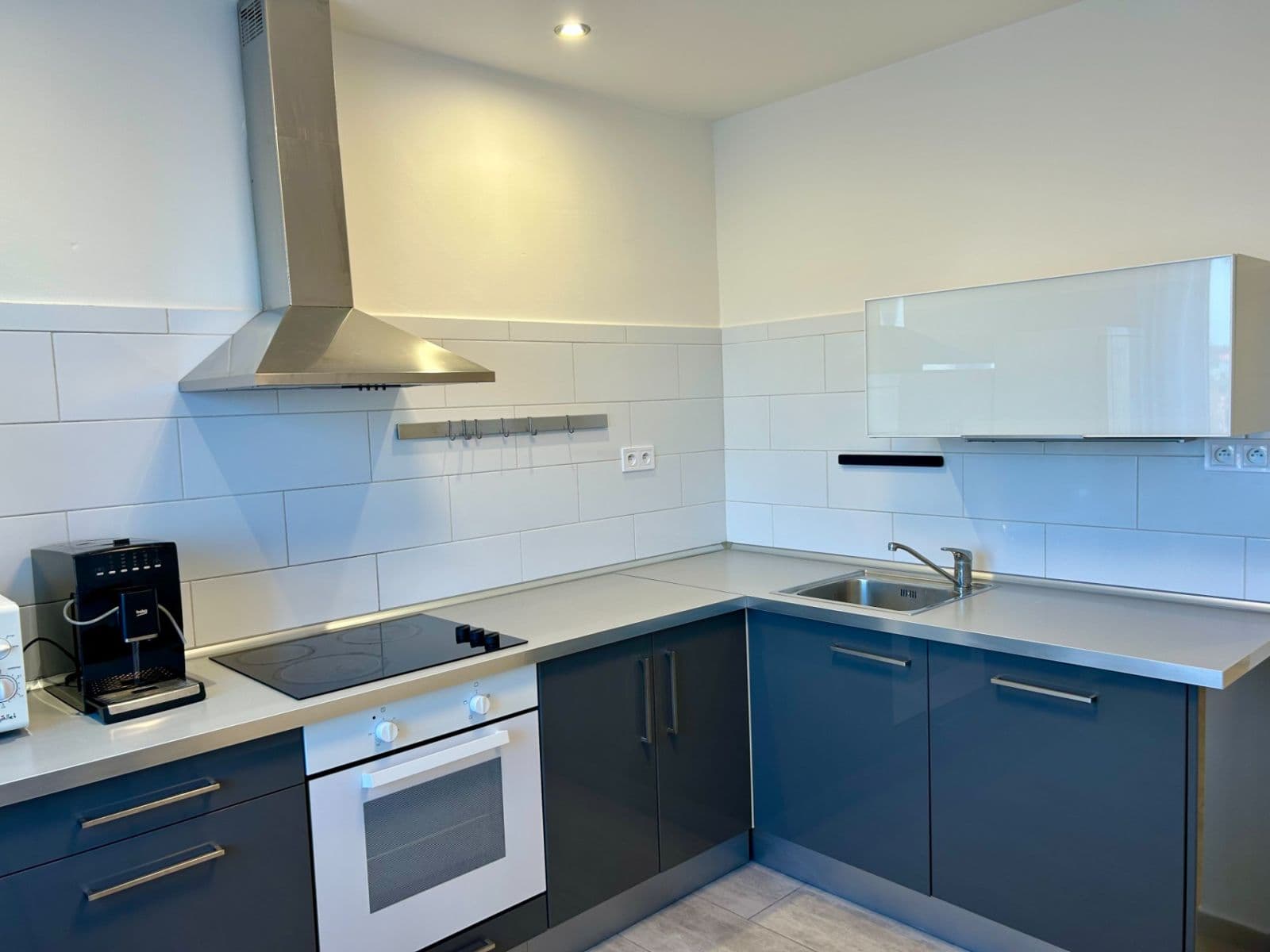 Prenájom bytu 2-izbový 66 m², Žinkovská, Praha, Praha Prenájom bytu 2-izbový 66 m², Žinkovská, Praha, Praha