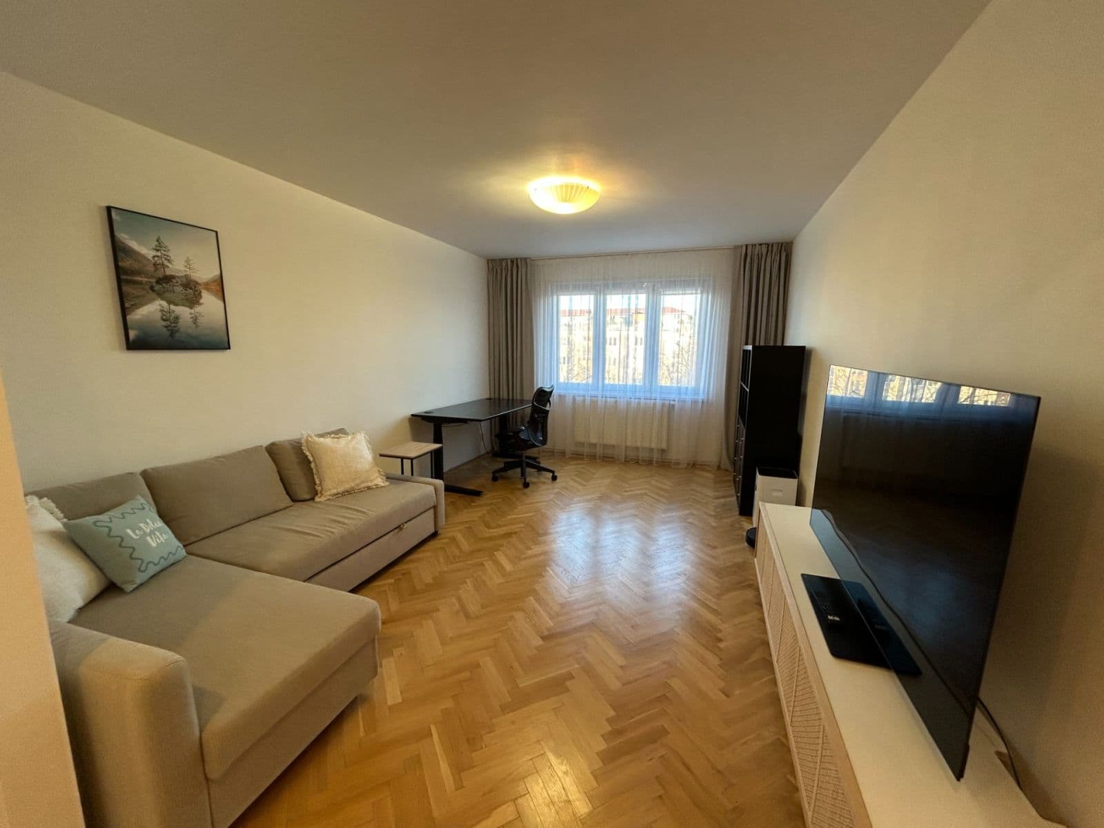 Prenájom bytu 2-izbový 66 m², Žinkovská, Praha, Praha Prenájom bytu 2-izbový 66 m², Žinkovská, Praha, Praha