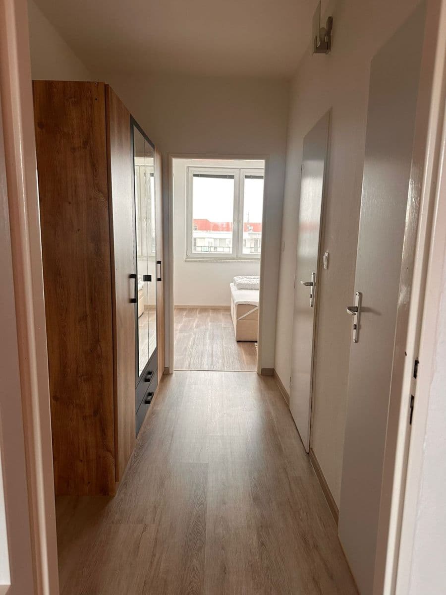 Prenájom bytu 3-izbový 81 m², Lipenská, České Budějovice, Jihočeský kraj Prenájom bytu 3-izbový 81 m², Lipenská, České Budějovice, Jihočeský kraj