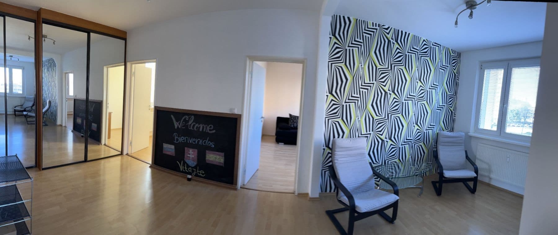 Prenájom bytu 3-izbový 69 m², Hálova, Petržalka, Bratislavský kraj Prenájom bytu 3-izbový 69 m², Hálova, Petržalka, Bratislavský kraj