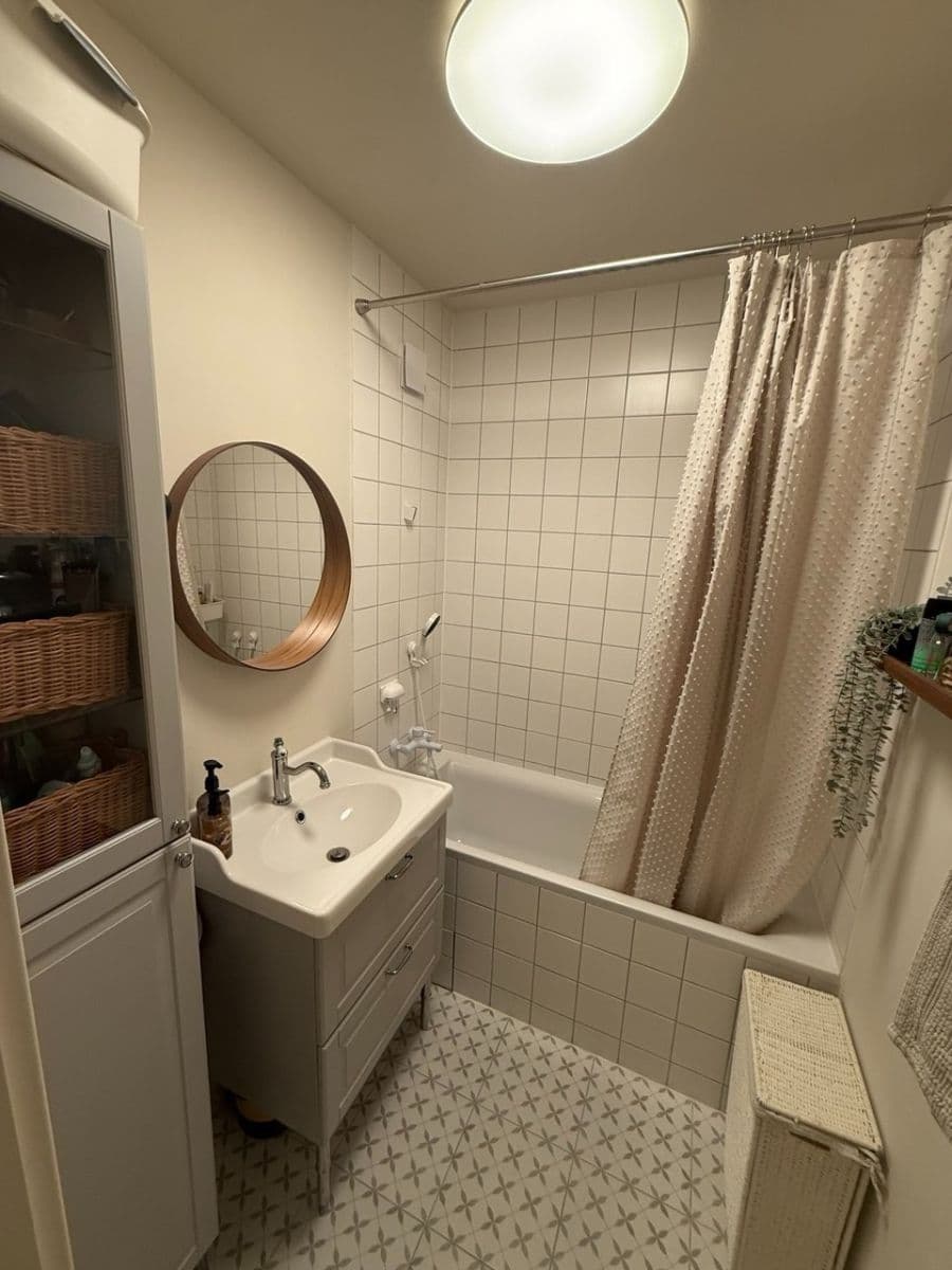 Predaj bytu 3-izbový 72 m², Hlivická, Praha, Praha Predaj bytu 3-izbový 72 m², Hlivická, Praha, Praha