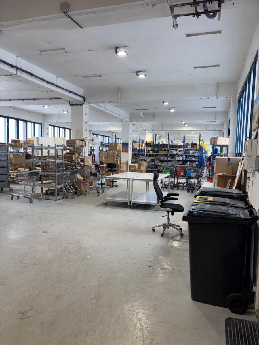 Prenájom nebytového priestoru 1.035 m², U Továren, Praha, Praha Prenájom nebytového priestoru 1.035 m², U Továren, Praha, Praha