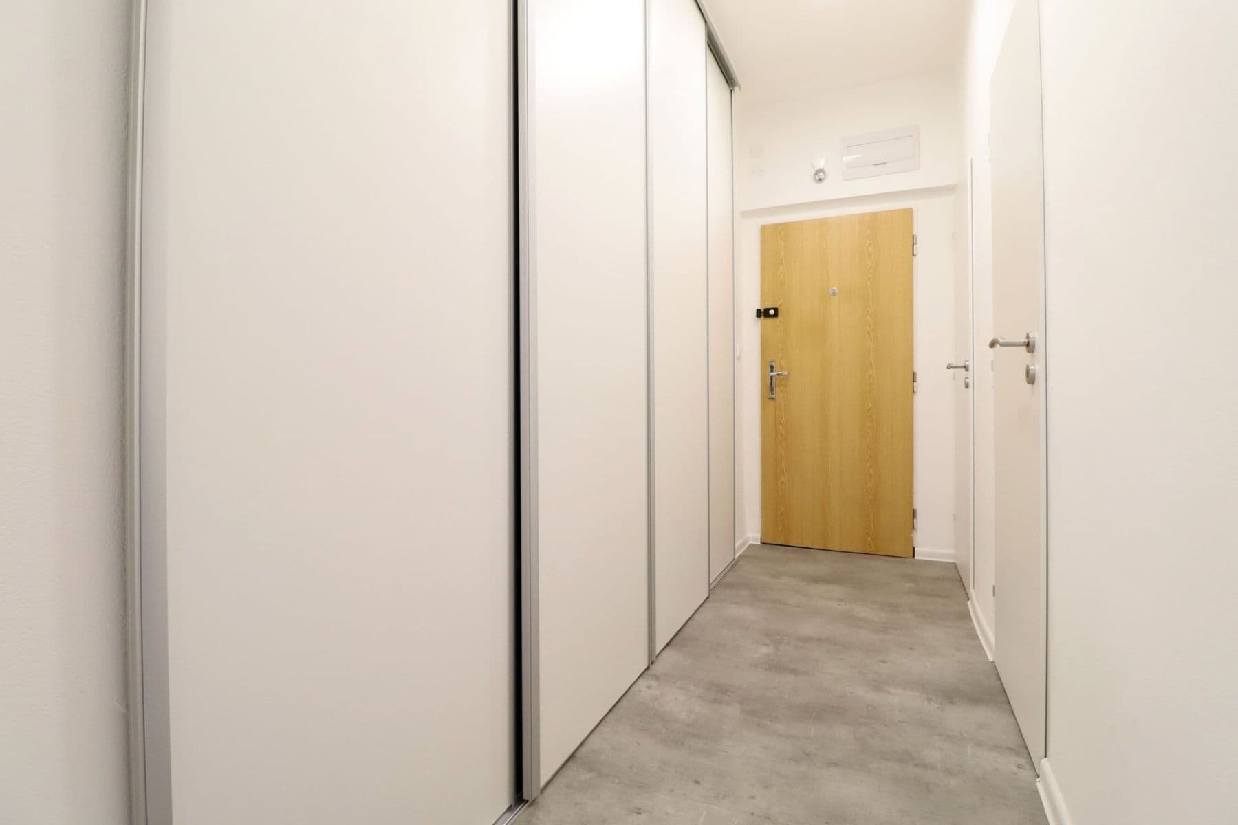 Prenájom bytu 2-izbový 52 m², Jabloňová, Praha, Praha Prenájom bytu 2-izbový 52 m², Jabloňová, Praha, Praha