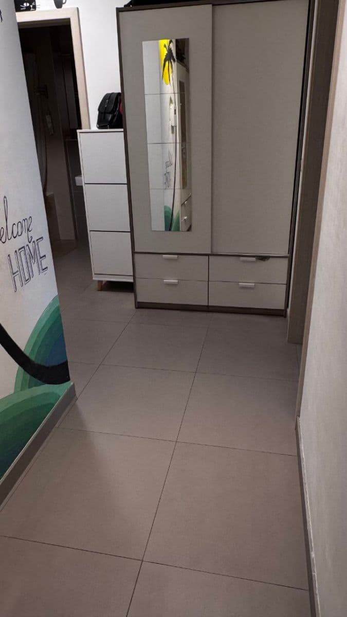 Prenájom bytu 2-izbový 60 m², Pod Kavalírkou, Praha, Praha Prenájom bytu 2-izbový 60 m², Pod Kavalírkou, Praha, Praha