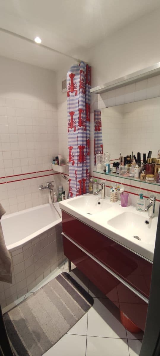 Predaj bytu 3-izbový 62 m², Papírníkova, Praha, Praha Predaj bytu 3-izbový 62 m², Papírníkova, Praha, Praha