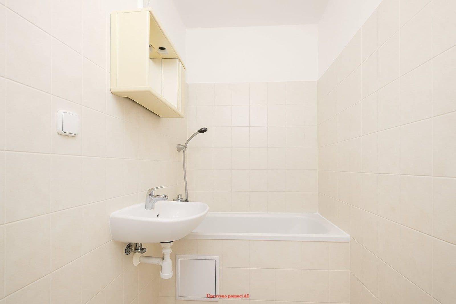 Prenájom bytu 1-izbový 27 m², Okružní, Český Těšín, Moravskoslezský kraj Prenájom bytu 1-izbový 27 m², Okružní, Český Těšín, Moravskoslezský kraj