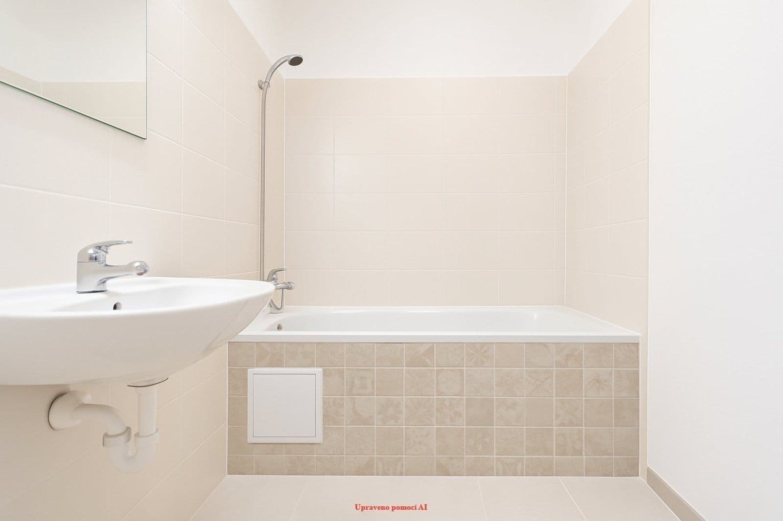 Prenájom bytu 3-izbový 68 m², Dlouhá třída, Havířov, Moravskoslezský kraj Prenájom bytu 3-izbový 68 m², Dlouhá třída, Havířov, Moravskoslezský kraj