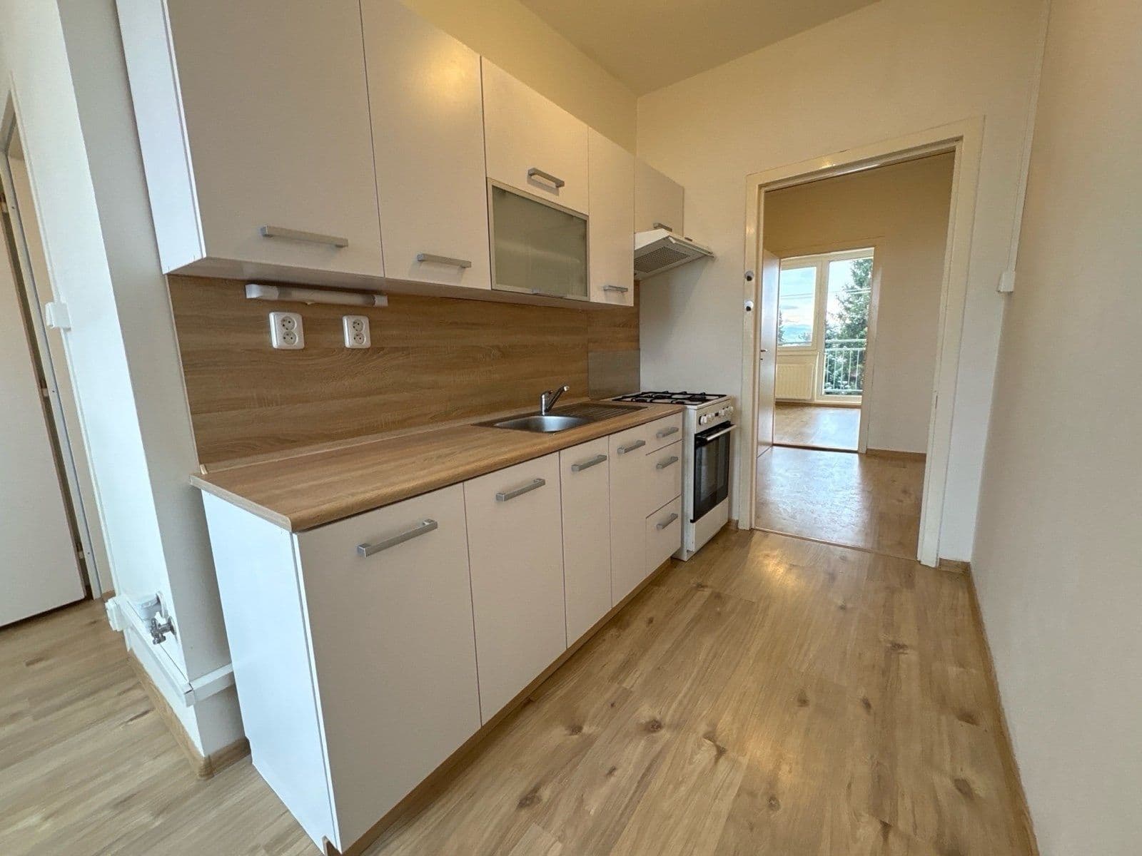 Prenájom bytu 3-izbový 74 m², Třanovského, Frýdek-Místek, Moravskoslezský kraj Prenájom bytu 3-izbový 74 m², Třanovského, Frýdek-Místek, Moravskoslezský kraj