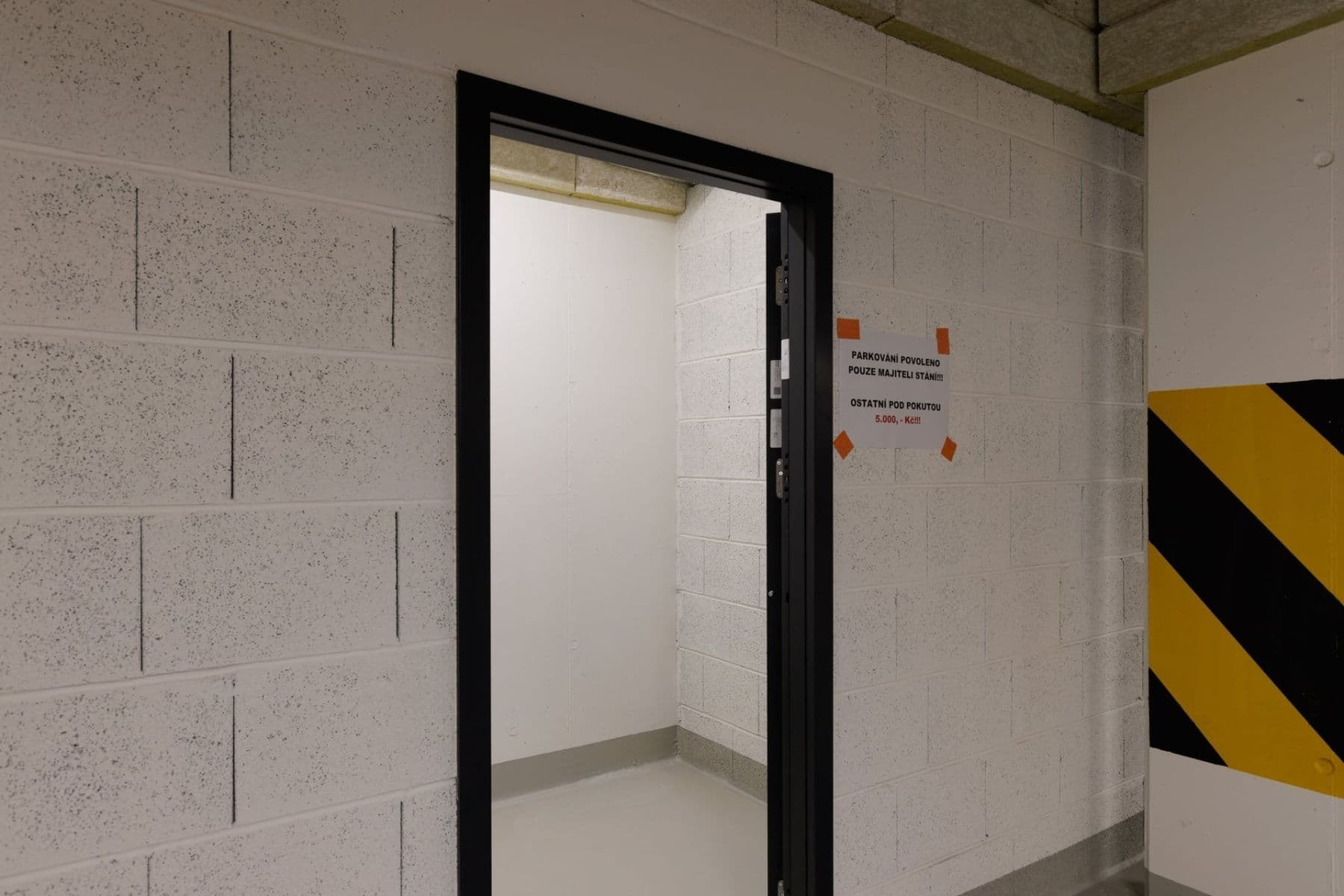 Prenájom bytu 2-izbový 48 m², U průhonu, Praha, Praha Prenájom bytu 2-izbový 48 m², U průhonu, Praha, Praha