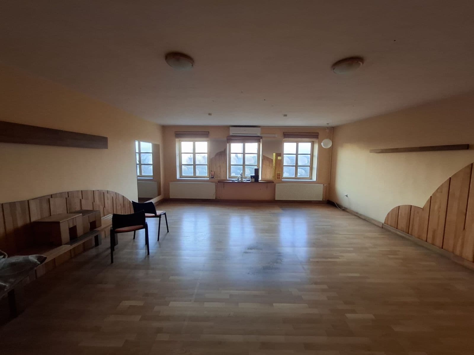 Prenájom nebytového priestoru 130 m², Radniční, Hranice, Olomoucký kraj Prenájom nebytového priestoru 130 m², Radniční, Hranice, Olomoucký kraj