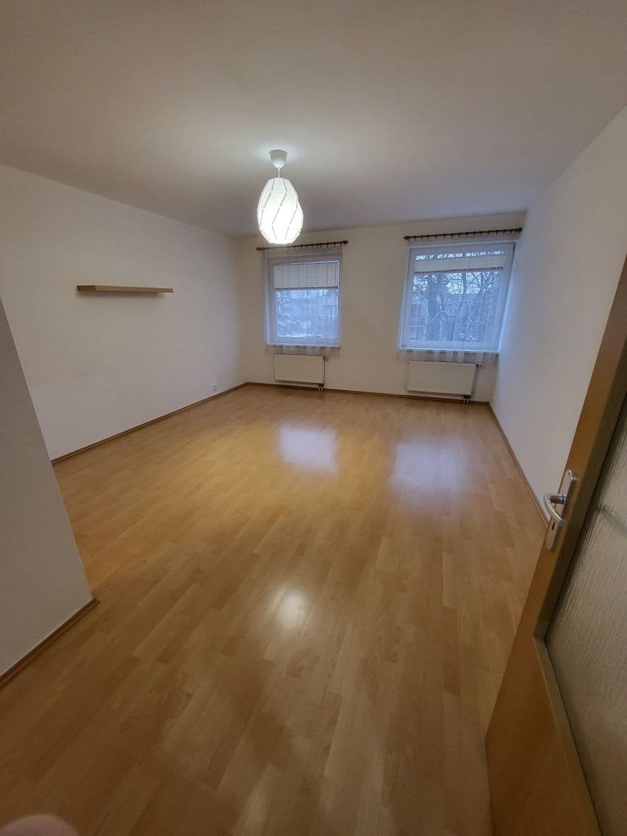 Prenájom bytu 2-izbový 64 m², Štichova, Praha, Praha Prenájom bytu 2-izbový 64 m², Štichova, Praha, Praha