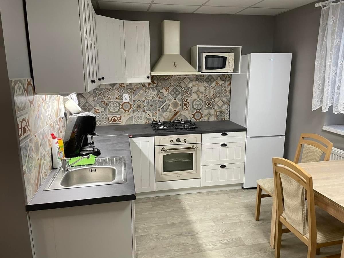 Prenájom bytu 3-izbový 100 m², Řepov, Středočeský kraj Prenájom bytu 3-izbový 100 m², Řepov, Středočeský kraj