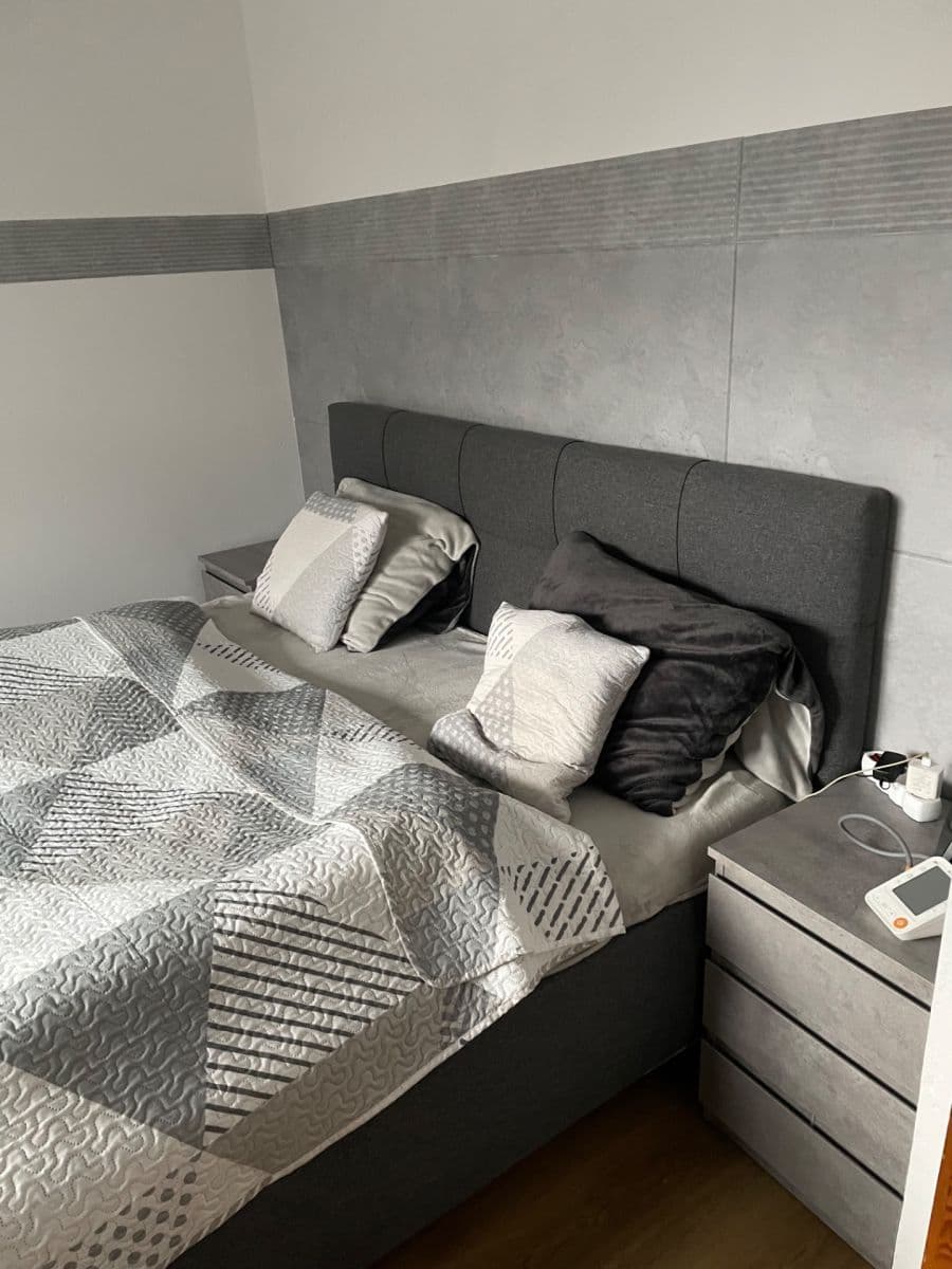 Prenájom bytu 3-izbový 100 m², Řepov, Středočeský kraj Prenájom bytu 3-izbový 100 m², Řepov, Středočeský kraj