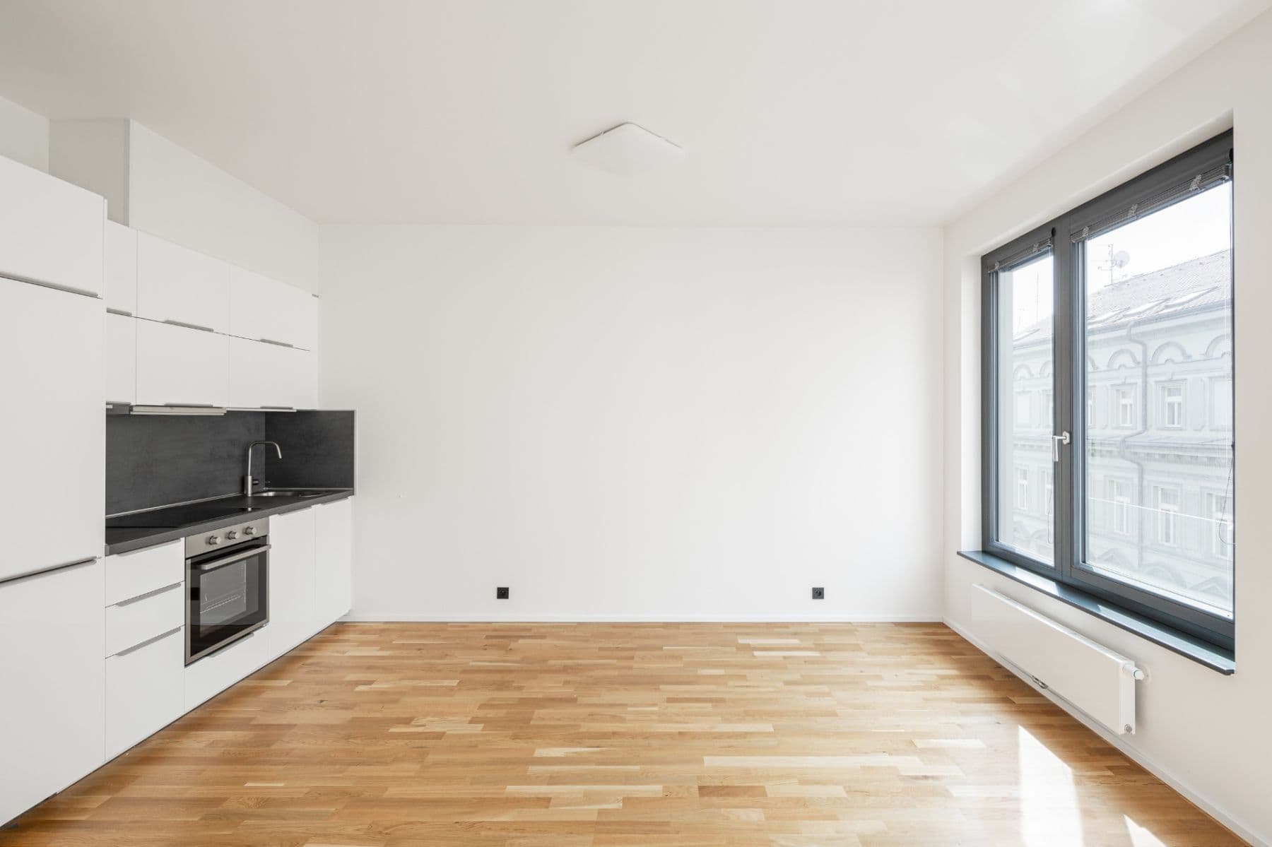 Prenájom bytu 1-izbový 31 m², Grafická, Praha, Praha Prenájom bytu 1-izbový 31 m², Grafická, Praha, Praha