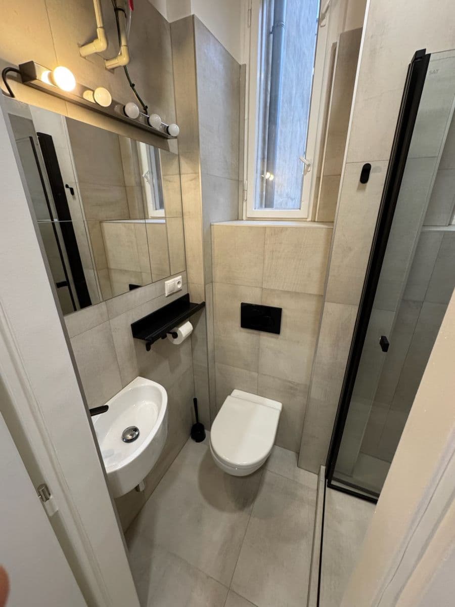 Prenájom bytu 2-izbový 41 m², Oldřichova, Praha, Praha Prenájom bytu 2-izbový 41 m², Oldřichova, Praha, Praha