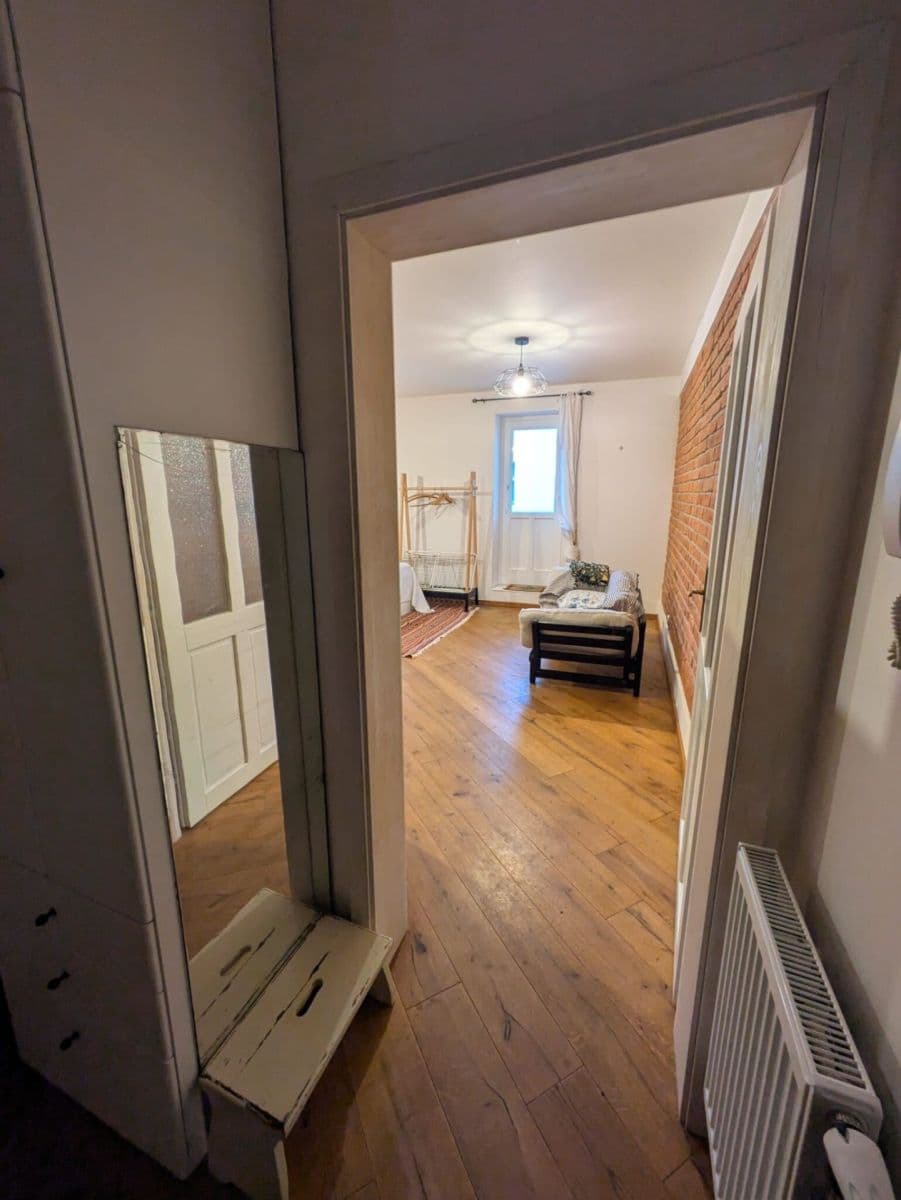 Prenájom bytu 1-izbový 37 m², Bubenská, Praha, Praha Prenájom bytu 1-izbový 37 m², Bubenská, Praha, Praha