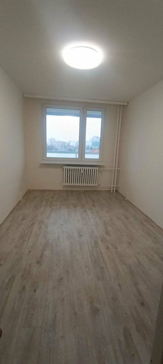 Prenájom bytu 2-izbový 52 m², Kozmíkova, Praha, Praha Prenájom bytu 2-izbový 52 m², Kozmíkova, Praha, Praha