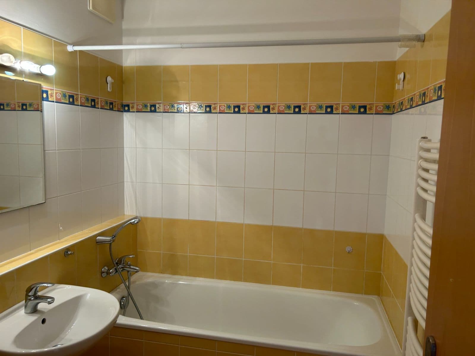 Prenájom bytu 2-izbový 42 m², Neumannova, Praha, Praha Prenájom bytu 2-izbový 42 m², Neumannova, Praha, Praha