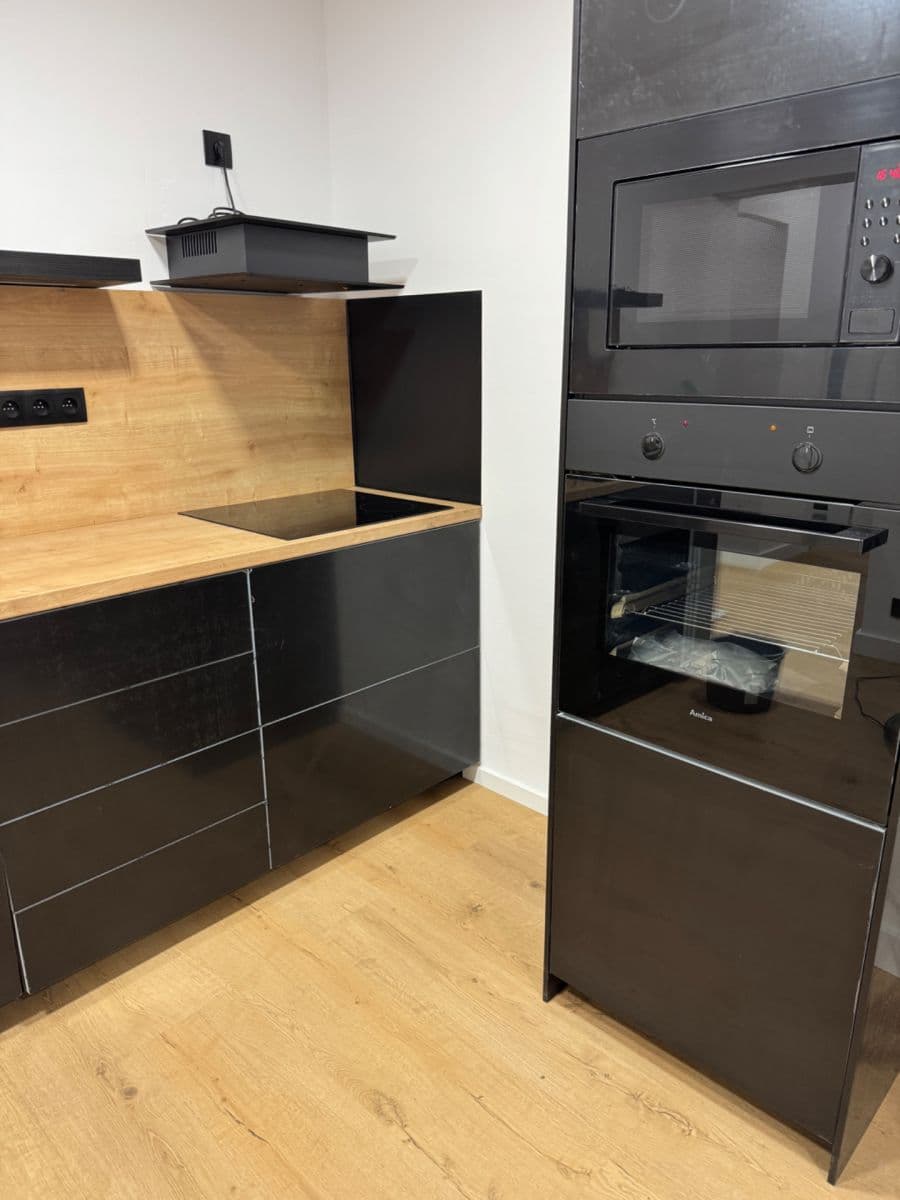 Prenájom bytu 3-izbový 54 m², Třída Míru, Beroun, Středočeský kraj Prenájom bytu 3-izbový 54 m², Třída Míru, Beroun, Středočeský kraj