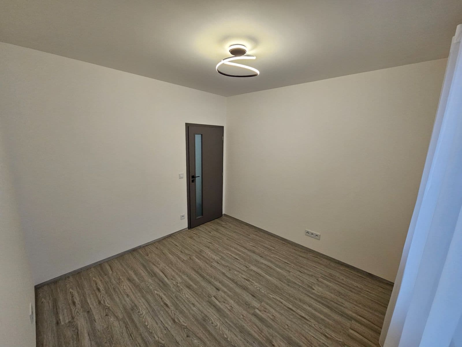 Prenájom bytu 2-izbový 45 m², Fabiánové, Praha, Praha Prenájom bytu 2-izbový 45 m², Fabiánové, Praha, Praha