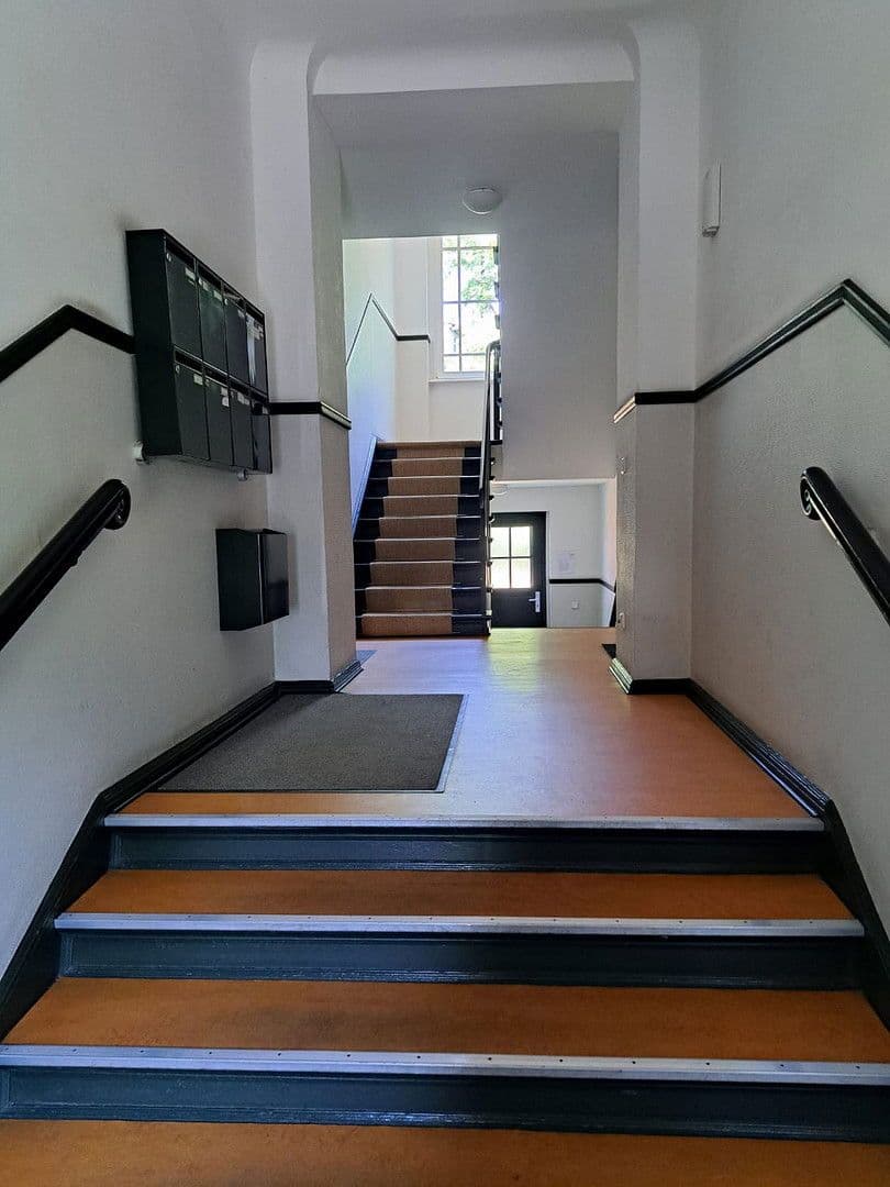 Prenájom bytu 2-izbový 57 m², Berlin - Treptow, Berlín Prenájom bytu 2-izbový 57 m², Berlin - Treptow, Berlín