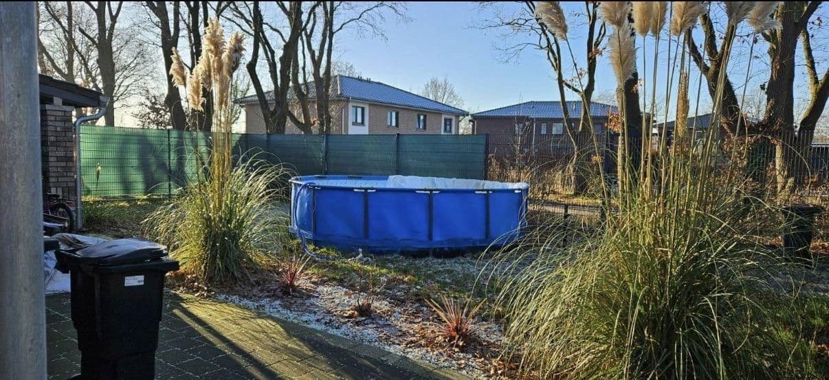 Prenájom domu 165 m², pozemek 418 m², Am Osterbruch 28 a, Hammah, Dolné Sasko Prenájom domu 165 m², pozemek 418 m², Am Osterbruch 28 a, Hammah, Dolné Sasko