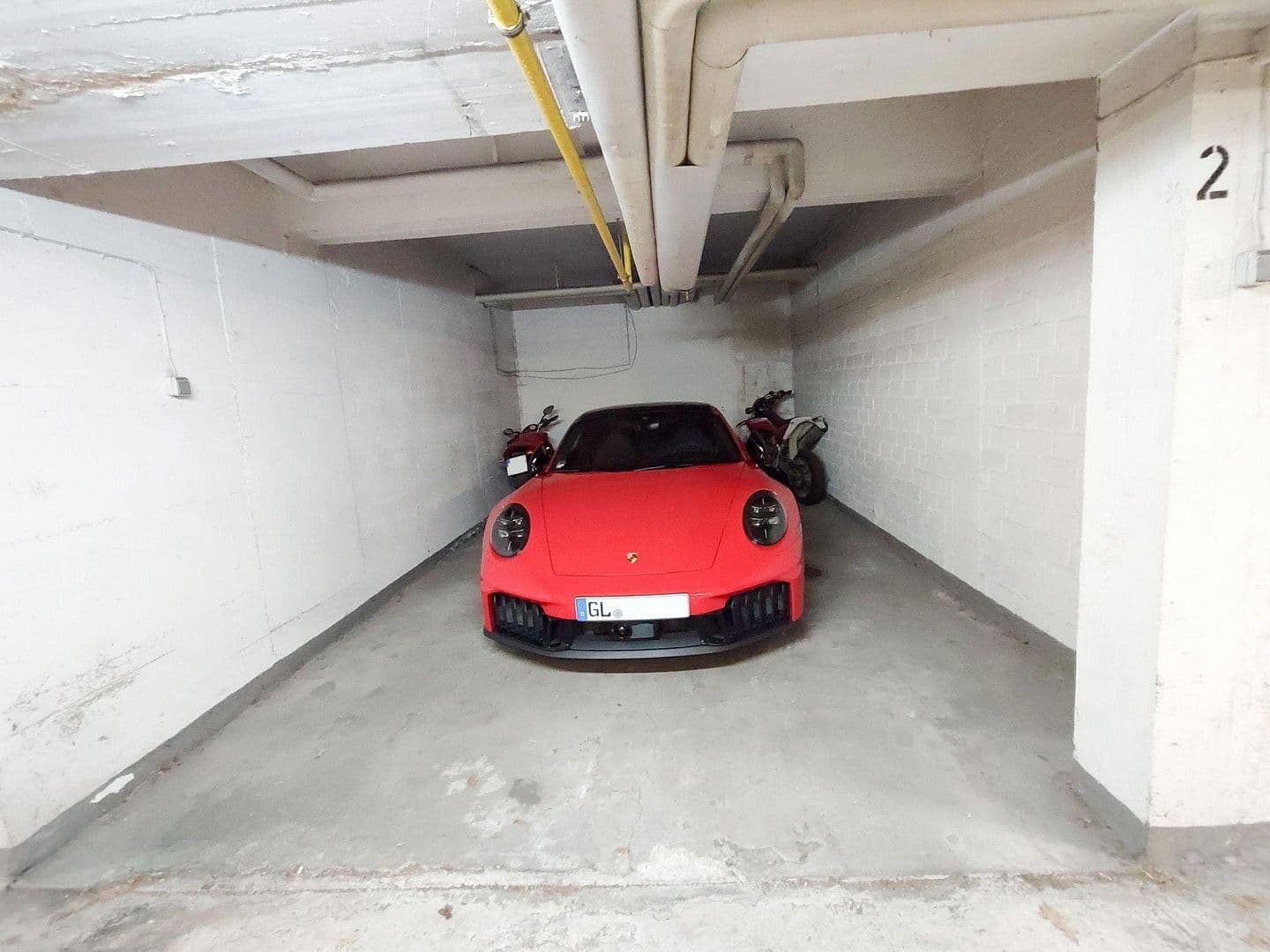 Prenájom bytu 5-izbový 250 m², Bergisch Gladbach, Severné Porýnie - Westfálsko Prenájom bytu 5-izbový 250 m², Bergisch Gladbach, Severné Porýnie - Westfálsko