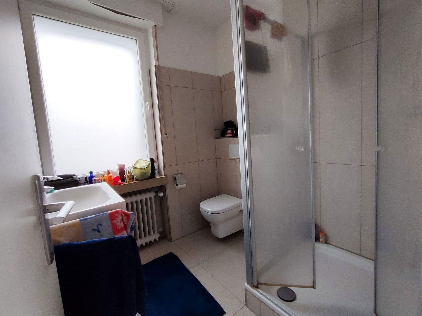 Prenájom bytu 5-izbový 250 m², Bergisch Gladbach, Severné Porýnie - Westfálsko Prenájom bytu 5-izbový 250 m², Bergisch Gladbach, Severné Porýnie - Westfálsko