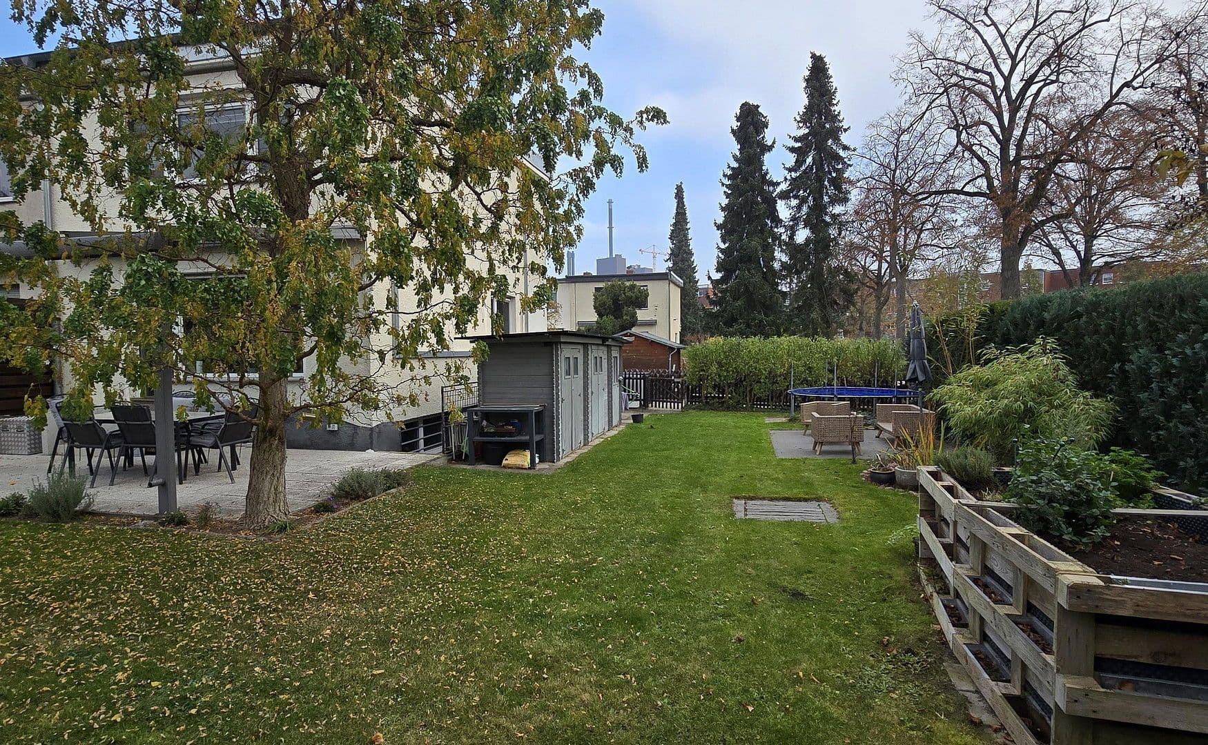 Predaj domu 100 m², pozemek 420 m², Lichterfelde, Berlín Predaj domu 100 m², pozemek 420 m², Lichterfelde, Berlín