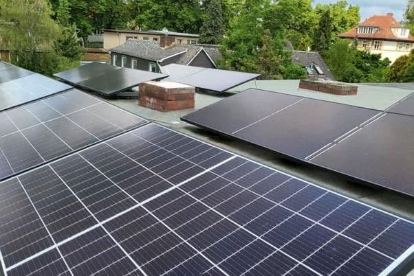 Predaj domu 100 m², pozemek 420 m², Lichterfelde, Berlín Predaj domu 100 m², pozemek 420 m², Lichterfelde, Berlín