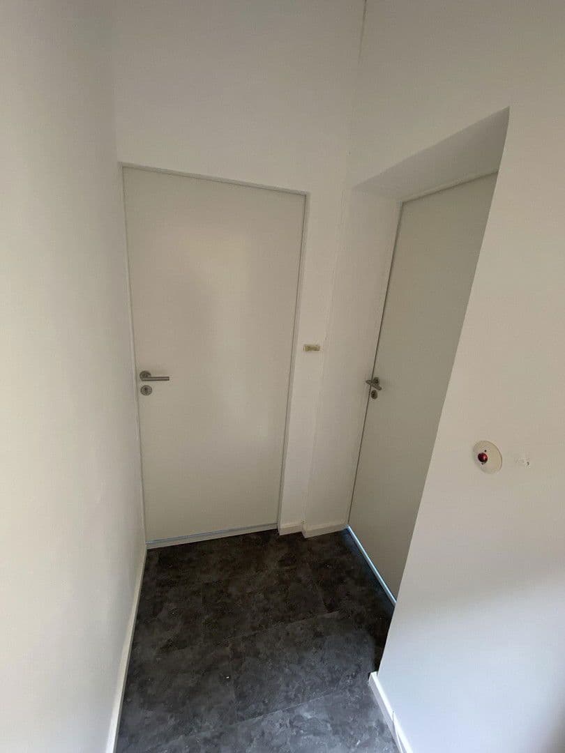 Prenájom bytu 1-izbový 24 m², Johannisthaler Chaussee 433, Berlin, Berlín Prenájom bytu 1-izbový 24 m², Johannisthaler Chaussee 433, Berlin, Berlín