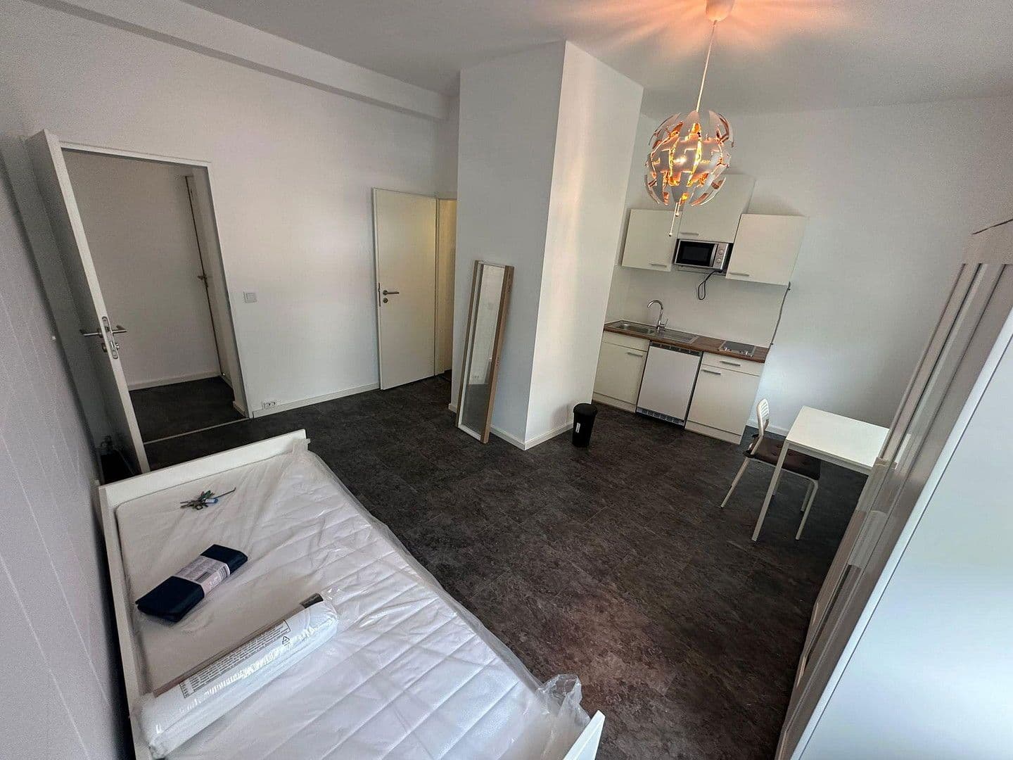 Prenájom bytu 1-izbový 24 m², Johannisthaler Chaussee 433, Berlin, Berlín Prenájom bytu 1-izbový 24 m², Johannisthaler Chaussee 433, Berlin, Berlín