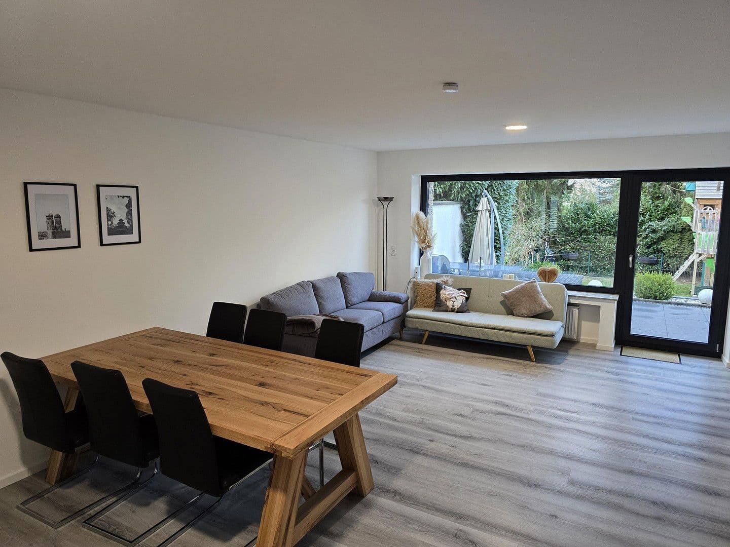 Predaj domu 217 m², pozemek 447 m², Aachen, Severné Porýnie - Westfálsko Predaj domu 217 m², pozemek 447 m², Aachen, Severné Porýnie - Westfálsko