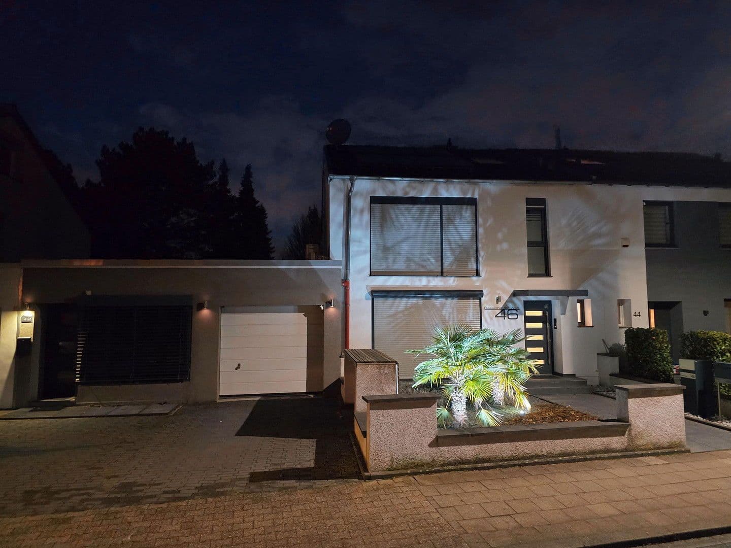 Predaj domu 217 m², pozemek 447 m², Aachen, Severné Porýnie - Westfálsko Predaj domu 217 m², pozemek 447 m², Aachen, Severné Porýnie - Westfálsko