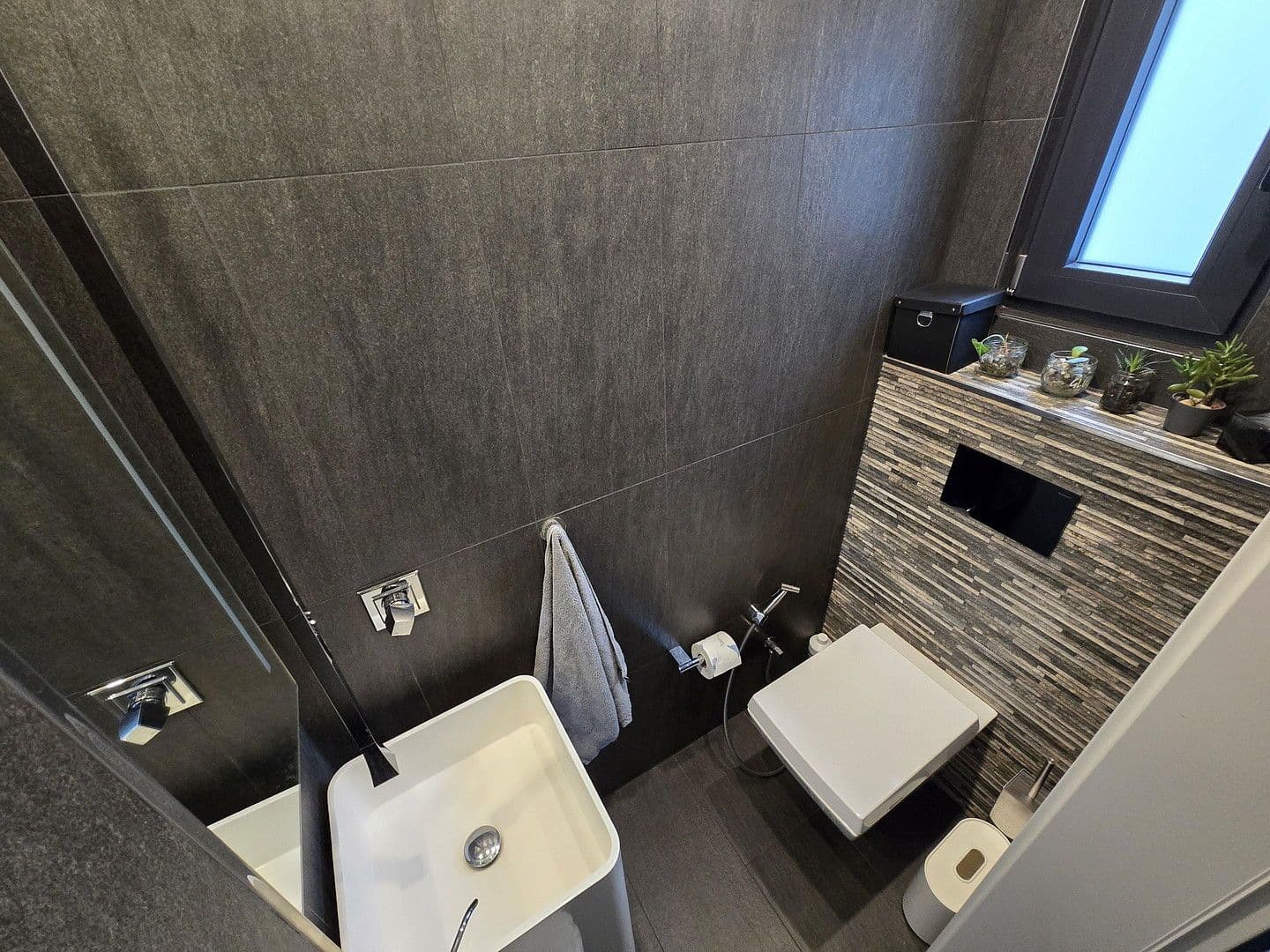 Predaj domu 217 m², pozemek 447 m², Aachen, Severné Porýnie - Westfálsko Predaj domu 217 m², pozemek 447 m², Aachen, Severné Porýnie - Westfálsko