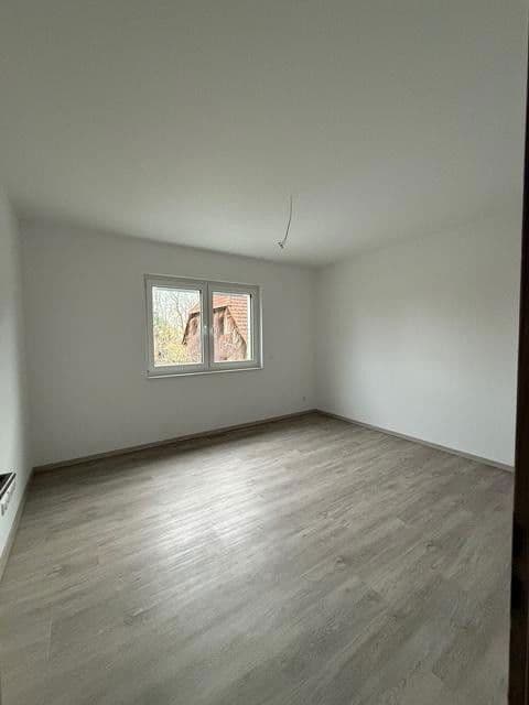 Predaj bytu 3-izbový 83 m², Bremer Str 53, Berlin, Berlín Predaj bytu 3-izbový 83 m², Bremer Str 53, Berlin, Berlín