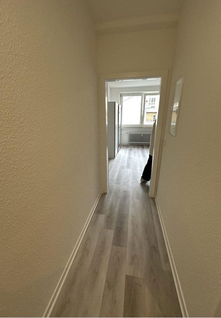 Prenájom bytu 1-izbový 27 m², Aderstraße 61, Düsseldorf, Severné Porýnie - Westfálsko Prenájom bytu 1-izbový 27 m², Aderstraße 61, Düsseldorf, Severné Porýnie - Westfálsko