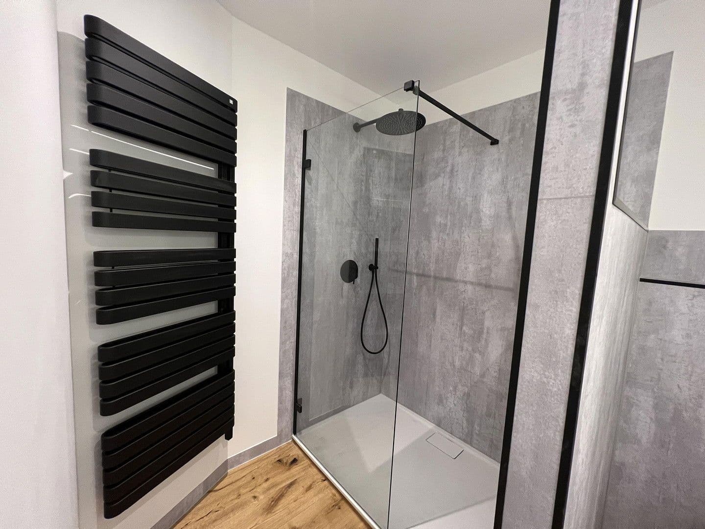 Prenájom bytu 3-izbový 82 m², Barbarossastraße 86, Chemnitz, Sasko Prenájom bytu 3-izbový 82 m², Barbarossastraße 86, Chemnitz, Sasko