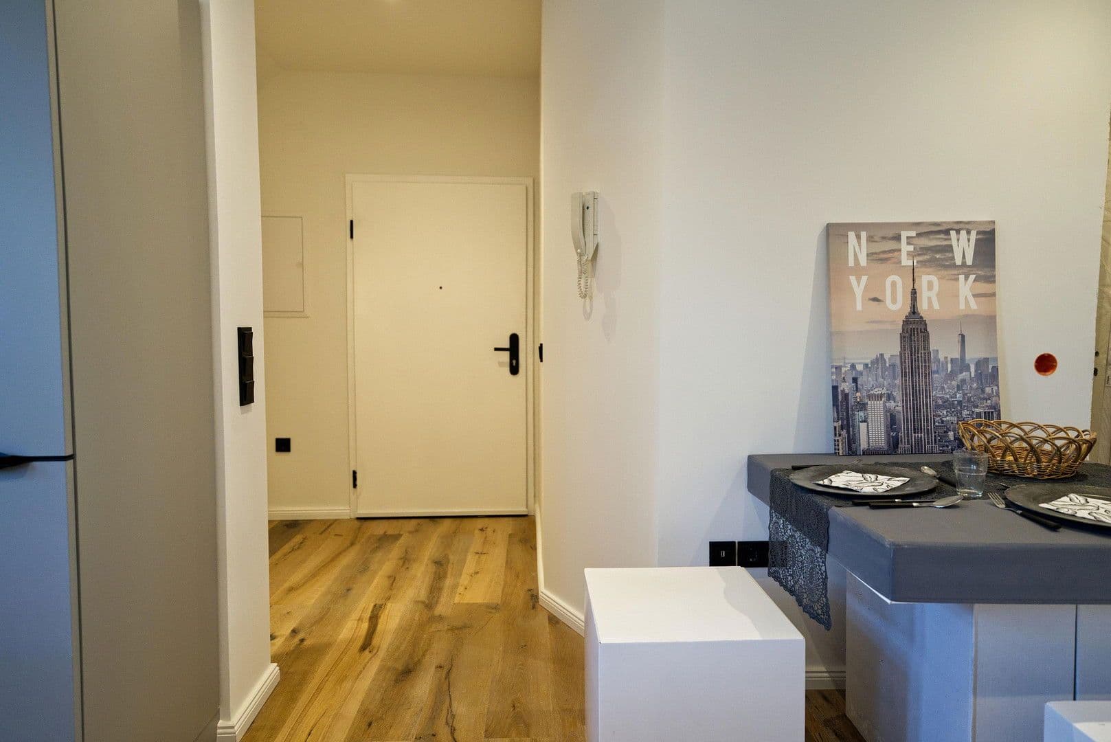 Prenájom bytu 3-izbový 82 m², Barbarossastraße 86, Chemnitz, Sasko Prenájom bytu 3-izbový 82 m², Barbarossastraße 86, Chemnitz, Sasko