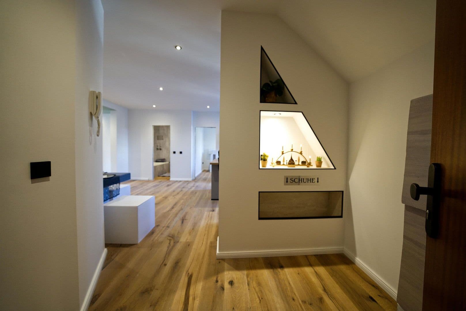 Prenájom bytu 3-izbový 82 m², Barbarossastraße 86, Chemnitz, Sasko Prenájom bytu 3-izbový 82 m², Barbarossastraße 86, Chemnitz, Sasko