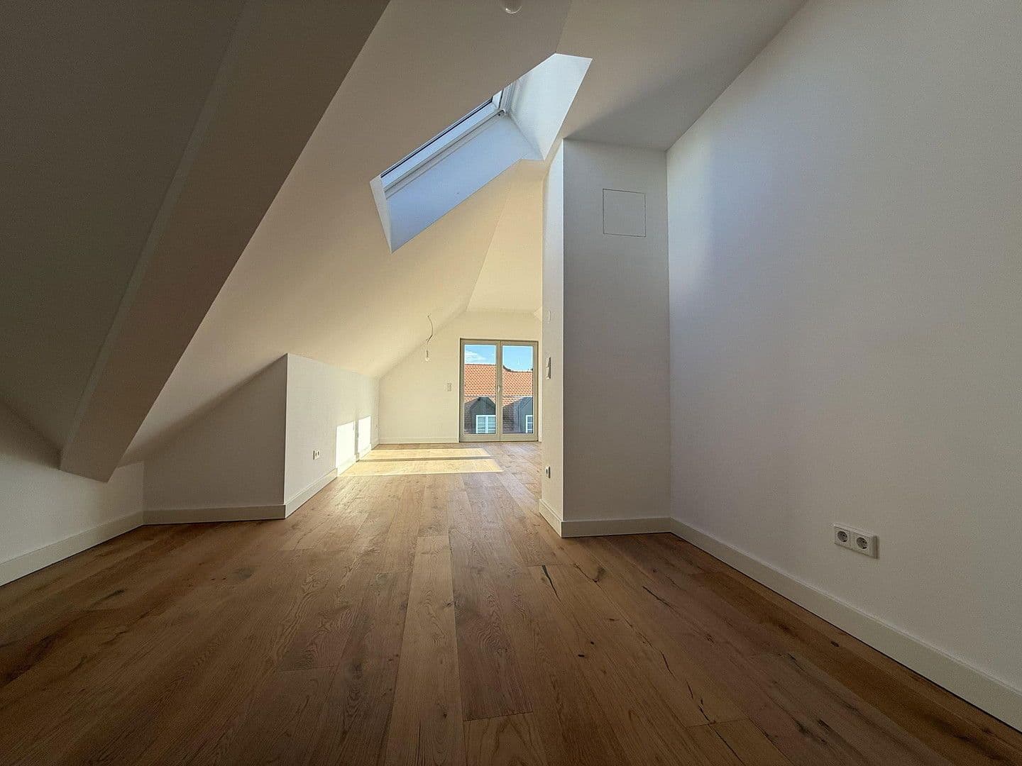 Predaj bytu 3-izbový 100 m², Planegg, Bavorsko Predaj bytu 3-izbový 100 m², Planegg, Bavorsko