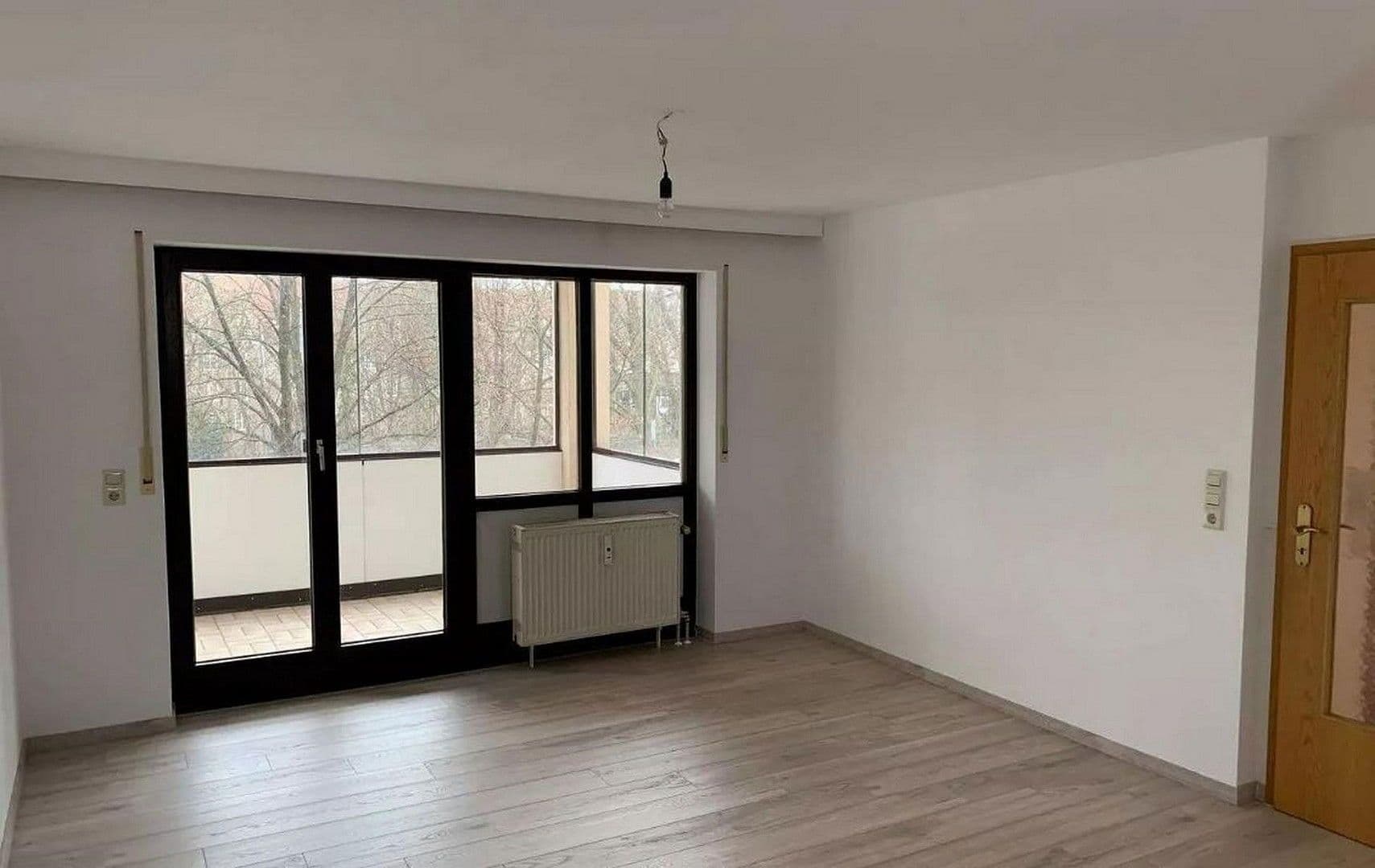 Prenájom bytu 2-izbový 45 m², Hertleinstraße 22, Erlangen, Bavorsko Prenájom bytu 2-izbový 45 m², Hertleinstraße 22, Erlangen, Bavorsko